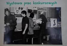 Zdjęcia z kronik szkolnych SP nr 97 we Wrocławiu