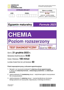 Na zdjęciu arkusze próbnej matury z chemii