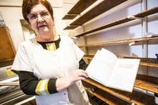 <p>Piekarnia przy ul. Jedności Narodowej 1 sprzedała dziś ostatni bochenek prawdziwego chleba</p>