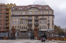 Kamienica przy ul. Jedności Narodowej 203, w której prawdopodobnie kiedyś znajdowała się restauracja browaru