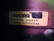 <p>Na zdjęciu: budynek dawnego kina Lw&oacute;w przy ul. Hallera 15 we Wrocławiu</p>