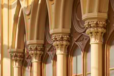 <p>Dworzec Wrocław Gł&oacute;wny wciąż zadziwia pięknem architektury i detalami, a także pięknymi wnętrzami</p>