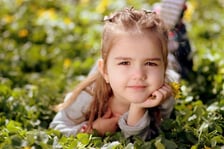 <p><span style="color: #232323; font-family: 'Fira Sans', sans-serif; font-size: 18px;">Wśr&oacute;d imion, kt&oacute;re były w 2022 roku najrzadziej nadawane dziewczynkom w Polsce, znalazły się m.in.: <strong>Benita, Reya, Uljana,&nbsp;</strong></span><strong><span style="color: #232323; font-family: 'Fira Sans', sans-serif; font-size: 18px;">Malaika, Asiie, Layra...</span></strong></p>
