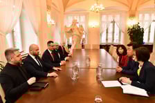 <p>W czwartek 13 kwietnia podpisano umowę o partnerskiej wsp&oacute;łpracy Wrocławia z południowokoreańskim Cheongju</p>