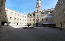 <p>Pałac Gorzan&oacute;w</p>