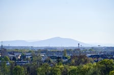 Panorama Wrocławia z perspektywy Krzyków - maj 2023