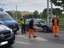 Na placu Społecznym tworzą się duże korki. Zobacz co się stało.