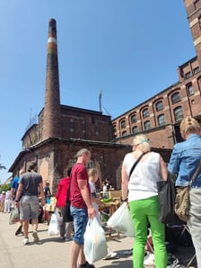 Targowisko na terenie Młyna Sułkowice