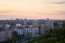 Panorama Wrocławia. Zdjęcie z 13 piętra budynku w centrum miasta.