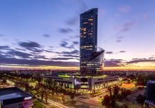 Sky Tower nocą