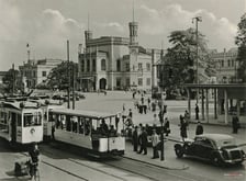 <p>Dawne elektryczne tramwaje we Wrocławiu</p>