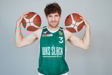 <p>Jakub Karolak</p>