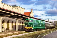 <p>Historyczny pociąg na Dolnym Śląsku</p>