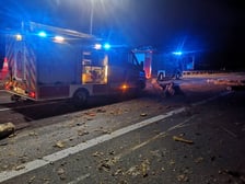 Wypadek na S8 z udziałem dwóch ciężarówek