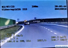 Ponad 200 km na godzinę na autostradzie A4. Ostra jazda sporo kosztuje