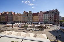 <p>Festiwal kulinarny Delicje Region&oacute;w w rynku do niedzieli 9 lipca do 20.00</p>