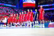 <p>Siatkarze polskiej reprezentacji podczas meczu z Japonią w p&oacute;łfinale Ligi Narod&oacute;</p>