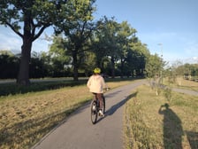 <p>Ścieżka rowerowa wzdłuż ulicy Konduktorskiej</p>
