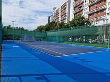 Korty i hala przy Trwałej, sportowa szkoła podstawowa