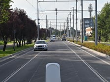 <h2>6,8 km</h2>
<h3>nowego torowiska</h3>
<p>To blisko 14 km toru pojedynczego. W linii prostej torowisko sięgnąć by mogło z Rynku do Psiego Pola, do ul. Bora-Komorowskiego. Tor pojedynczy wystarczyłby na dojazd do Długołęki.</p>