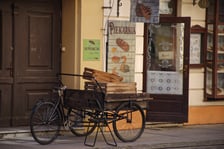 Plac Uniwersytecki we Wrocławiu jako plan filmowy do produkcji pt. Droga do domu
