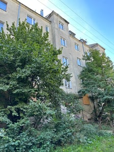 Budynek przy ulicy Wilczej, w którym po gruntownym remoncie znajdować się będą mieszkania komunalne