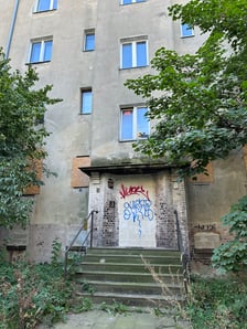 Budynek przy ulicy Wilczej, w którym po gruntownym remoncie znajdować się będą mieszkania komunalne
