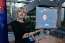 <p>Urszula Jagielnicka, spotkanie o akcji "W k&oacute;łko kręcę" w urzędzie miejskim, 28 września 2023</p>