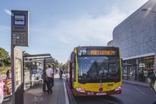 Przedstawiciele Portu Lotniczego Wrocław oraz MPK Wrocław ogłosili uruchomienie bezpośredniego połączenia autobusowego między Dworcem Głównym Wrocław a lotniskiem