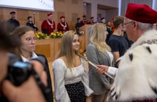 <p>Inauguracja roku akademickiego 2023/2024 na Uniwersytecie Przyrodniczym - pasowanie nowych student&oacute;w</p>