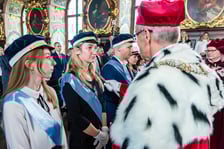 <p>Inauguracja roku akademickiego na Uniwersytecie Medycznym im. Piast&oacute;w Śląskich we Wrocławiu - pasowanie nowych student&oacute;w</p>