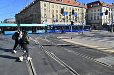 Skrzyżowanie Powstańców Śląskich ze Świdnicką po remoncie torowiska.