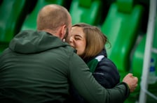 Oświadczyny na stadionie we Wrocławiu