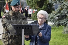 Odsłonięcie pomnika w Leśnicy upamiętniającego więźniów obozu pracy AL Breslau-Lissa, Wrocław 24 października 2023
