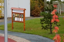 Otwarcie altany i ścieżki edukacyjnej w Dwujęzycznej Szkole Podstawowej ATUT we Wrocławiu