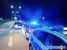 Policyjna kontrola aut na Bielanach Wrocławskich, sobota 28 października 2023