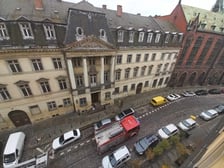 W pałacu Wallenberg-Pachalych przy ul. Szajnochy włączył się alarm przeciwpożarowy.