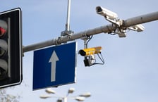 CANARD Red Light. Żółte kamery na skrzyżowaniach i przejazdach kolejowych