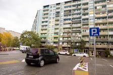 Nowy parking przy ul. Krynickiej na Gaju został otwarty i oddany do użytku mieszkańcom.