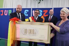 Uroczystość 75-lecia VI LO we Wrocławiu