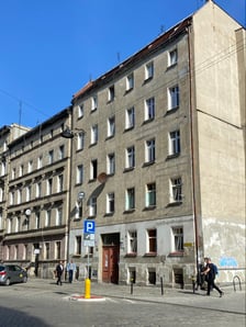 <p>ul. Komuny Paryskiej</p>