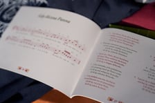 Darmowy śpiewnik kolęd i pastorałek można odebrać m.in. na Jarmarku Bożonarodzeniowym