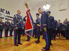 Uroczystość powierzenia obowiązków na stanowisku Komendanta Wojewódzkiego Policji nadinsp. Pawłowi Półtorzyckiemu oraz pożegnanie ze sztandarem dotychczasowego szefa dolnośląskich policjantów nadinsp. Dariusza Wesołowskiego.