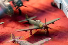 Wystawa miniatur modeli lotniczych w Centrum Historii Zajezdnia