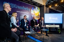 <p>Konferencja prasowa "Pij kran&oacute;wkę", Wrocław 17.01.2024</p>