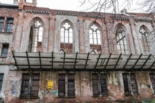 <p>Ruina kaplicy Chrystusowej (ul. Żabia Ścieżka 1)</p>