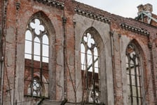 <p>Ruina kaplicy Chrystusowej (ul. Żabia Ścieżka 1)</p>