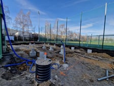 <p>Postęp prac budowlanych zaplecza szatniowo-sanitarnego przy boisku przy ul. Orzechowej (luty 2024)</p>