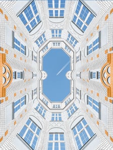 <p>Tzw. studnia, czyli podworko otoczone kamienicami przy Szewskiej</p>