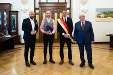 <p>Rozdanie nagr&oacute;d dla laureat&oacute;w konkursu Wrocławska Magnolia 14 lutego gabinet prezydenta Wroclawia</p>